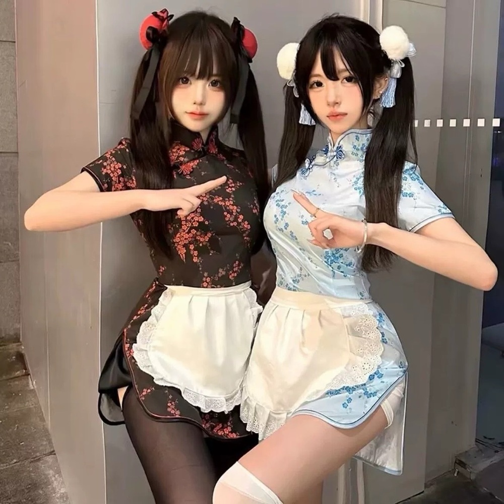 Floral Blue Cheongsam Dress with White Apron - Picture 6 of 6